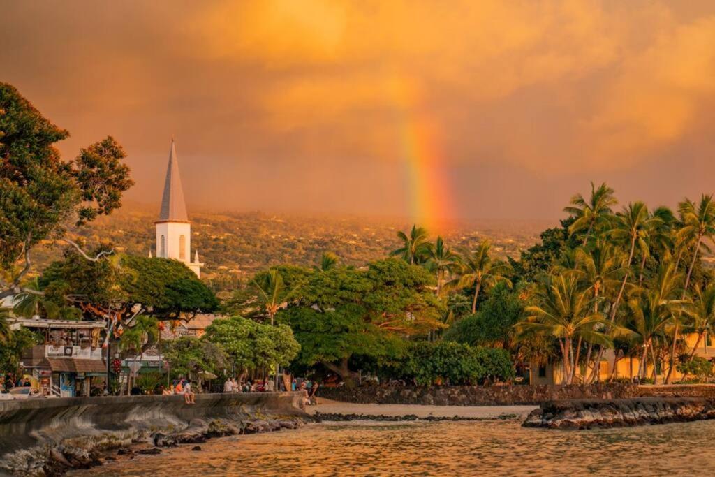 Beautiful Oceanfront Condo! - Hale Kona Kai 303 Kailua-Kona Exterior photo